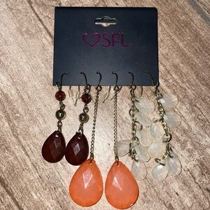 3 pack of dangling earrings. New and never worn